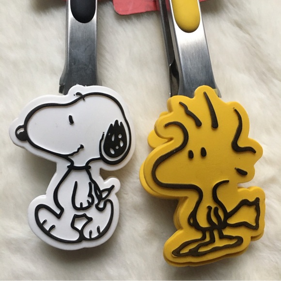 NWT Peanuts Black and Yellow Snoopy & Woodstock Silicone Tongs Set - Picture 3 of 5